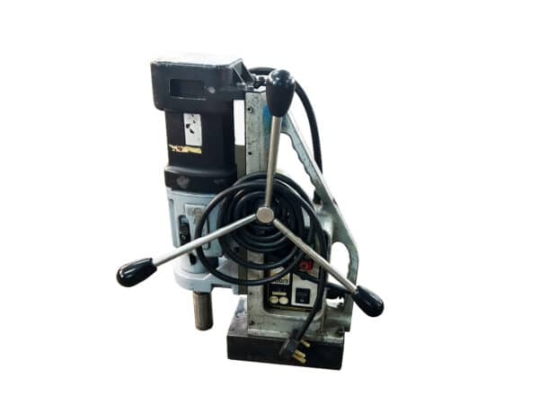 MAGNETIC BASE DRILL